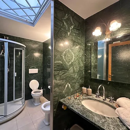 Dimora Ester - Vecchia & Castle View