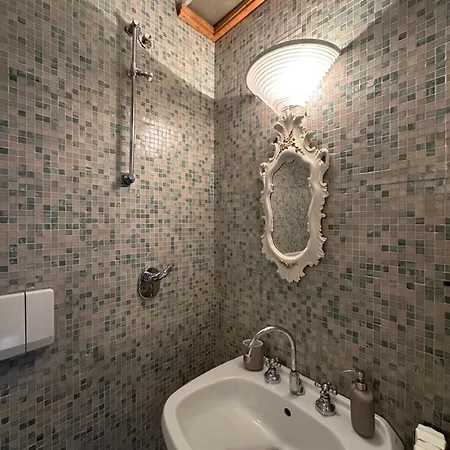 Dimora Ester - Vecchia & Castle View *