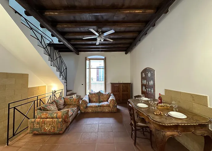 Vakantiehuis Dimora Ester - Vecchia & Castle View *